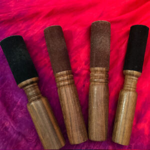 maillets bois et cuir bols chantants